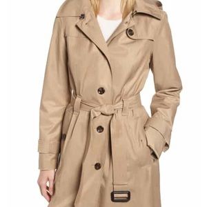 Vintage London Towne Coat 🧥 (Rain Coat )